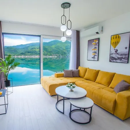 Royal Terrace 코니츠