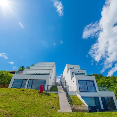 Royal Terrace 코니츠