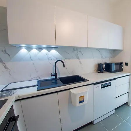 Royal Terrace 코니츠