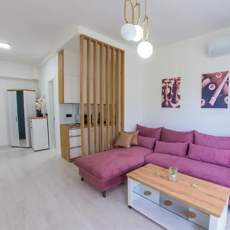 Royal Terrace * 코니츠