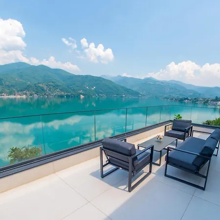 Royal Terrace * Konjic