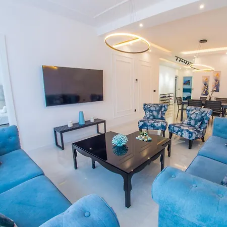 Royal Terrace Apartment