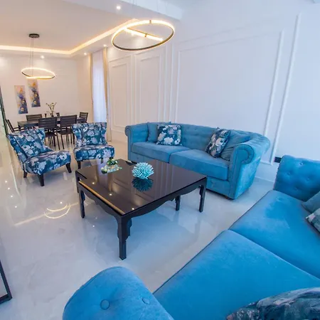 Apartment Royal Terrace
