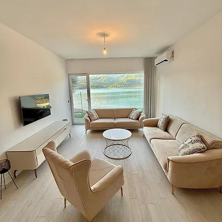 아파트 Royal Terrace *